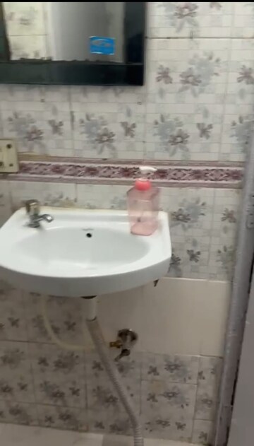 Bathroom in 2 BHK Apartment at RWA Pocket R Dilshad Garden, Dilshad Garden – for Rent