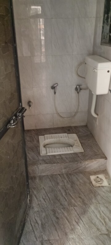 Bathroom in 1 BHK Apartment at Naigaon – for Rent