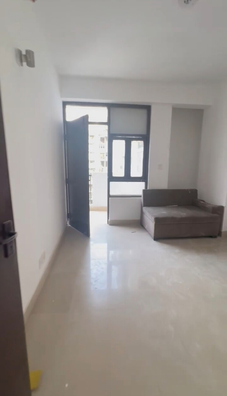 Room, mahagun-mahagunpuram 3 Bedroom 969 Sq.Ft. Apartment In Shastri Nagar Ghaziabad 8841697
