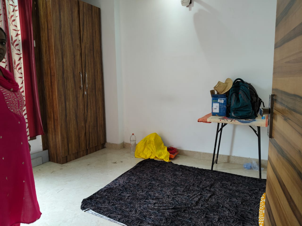 1 BHK Builder Floor For Rent in Saket