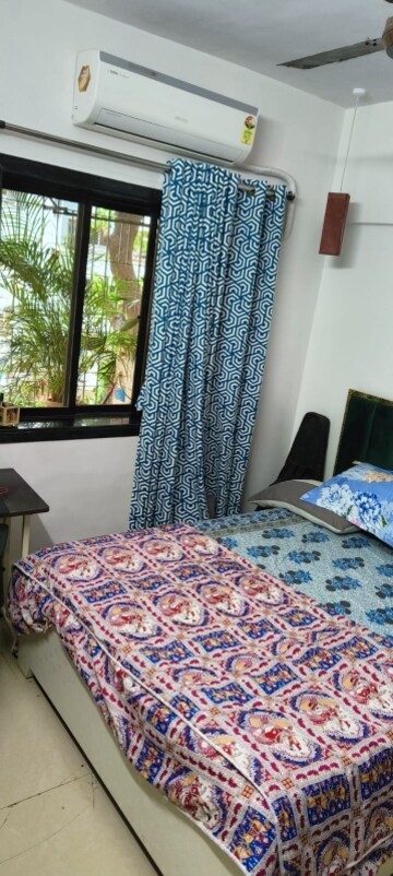 Bedroom in 2 BHK Apartment at Mauli Darshan CHS, Dahisar West – for Rent