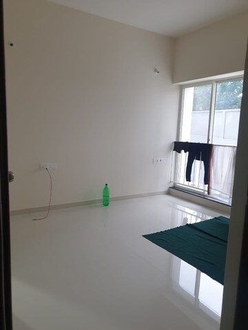 Room in 2 BHK Apartment at Kumar Megapolis Saffron, Hinjewadi – for Rent