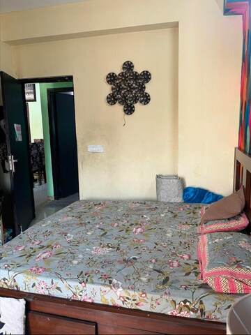 Bedroom in 3 BHK Apartment at Ajnara Daffodil, Sector 137 – for Rent
