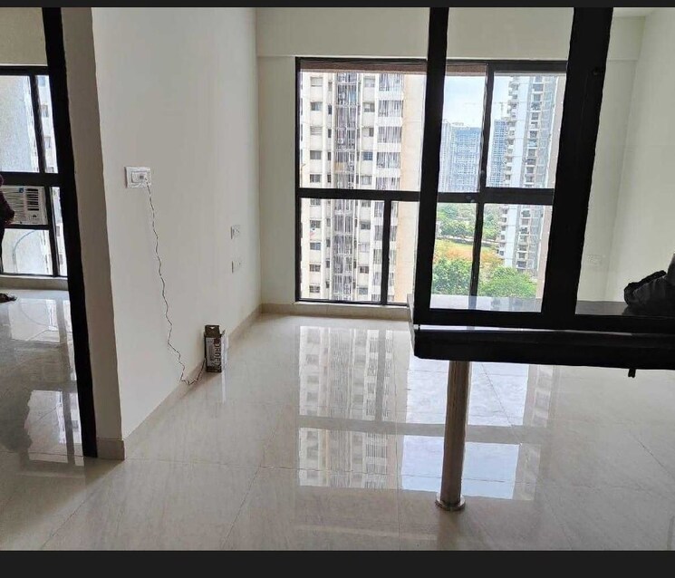 Room, lodha-crown-quality-homes 1 Bedroom 317 Sq.Ft. Apartment In Majiwada Thane 8841766