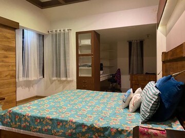 Bedroom in 4 BHK Independent House at Dollars Comforts, Rmv 2nd Stage – for Rent