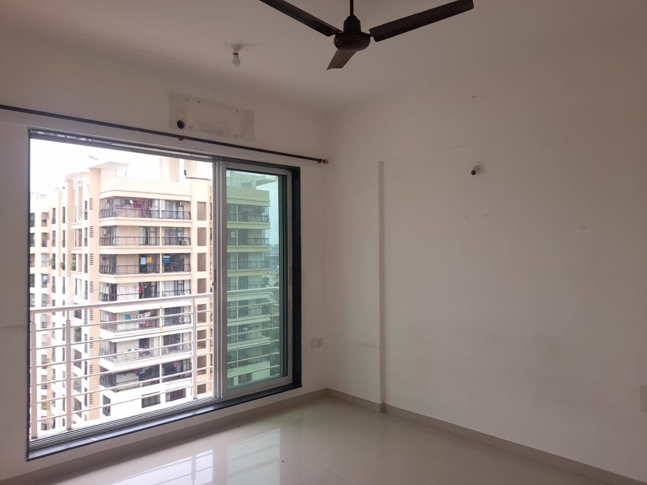 2 BHK 1080 Sq.Ft. Apartment in Lokhandwala Octacrest
