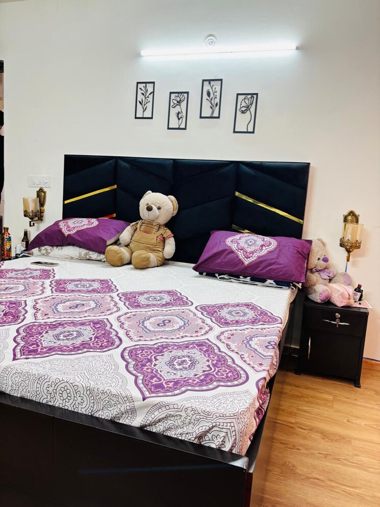 Bedroom, aims-golf-city 2 Bedroom 950 Sq.Ft. Apartment In Sector 75 Noida 8841790