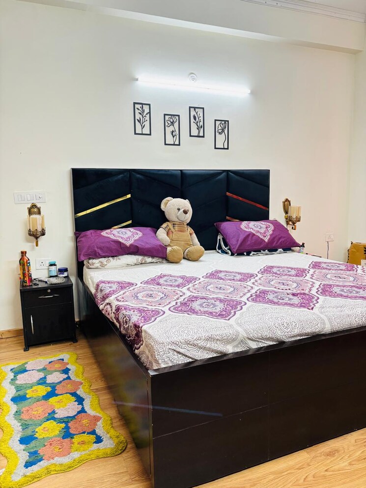 Bedroom, aims-golf-city 2 Bedroom 950 Sq.Ft. Apartment In Sector 75 Noida 8841790