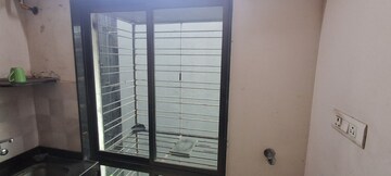 Room in 1 RK Apartment at Shree Sambhav Darshan, Ghatkopar West – for Sale