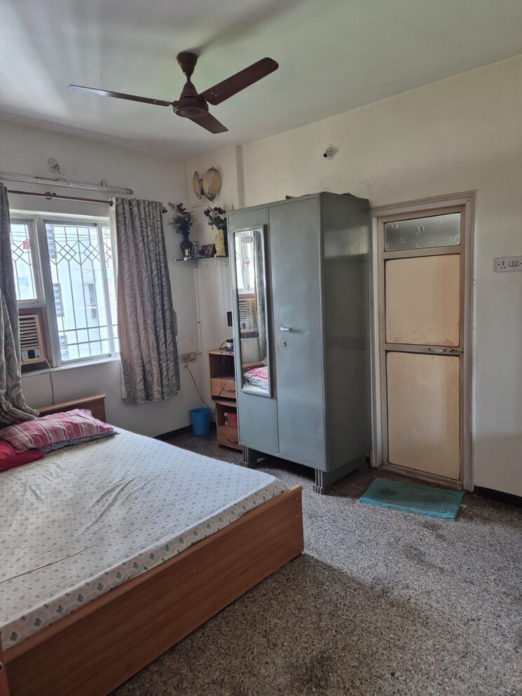 Bedroom, dheeraj-valley 2 Bedroom 950 Sq.Ft. Apartment In Goregaon East Mumbai 8841816