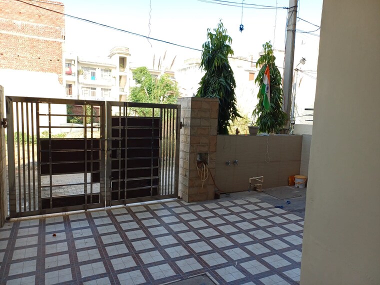 Balcony, highland-park-chandigarh 2.5 Bedroom 1450 Sq.Ft. Independent House In Bhabat Zirakpur 8841864