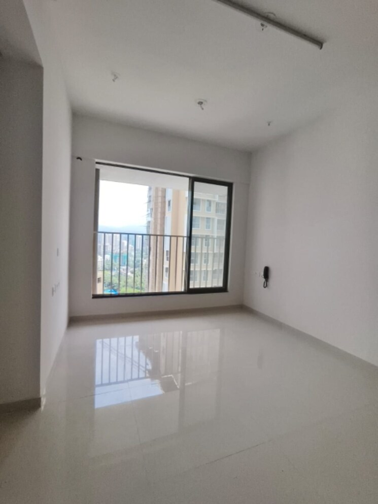 Room, kolte-patil-vaayu 1 Bedroom 442 Sq.Ft. Apartment In Dahisar West Mumbai 8841824