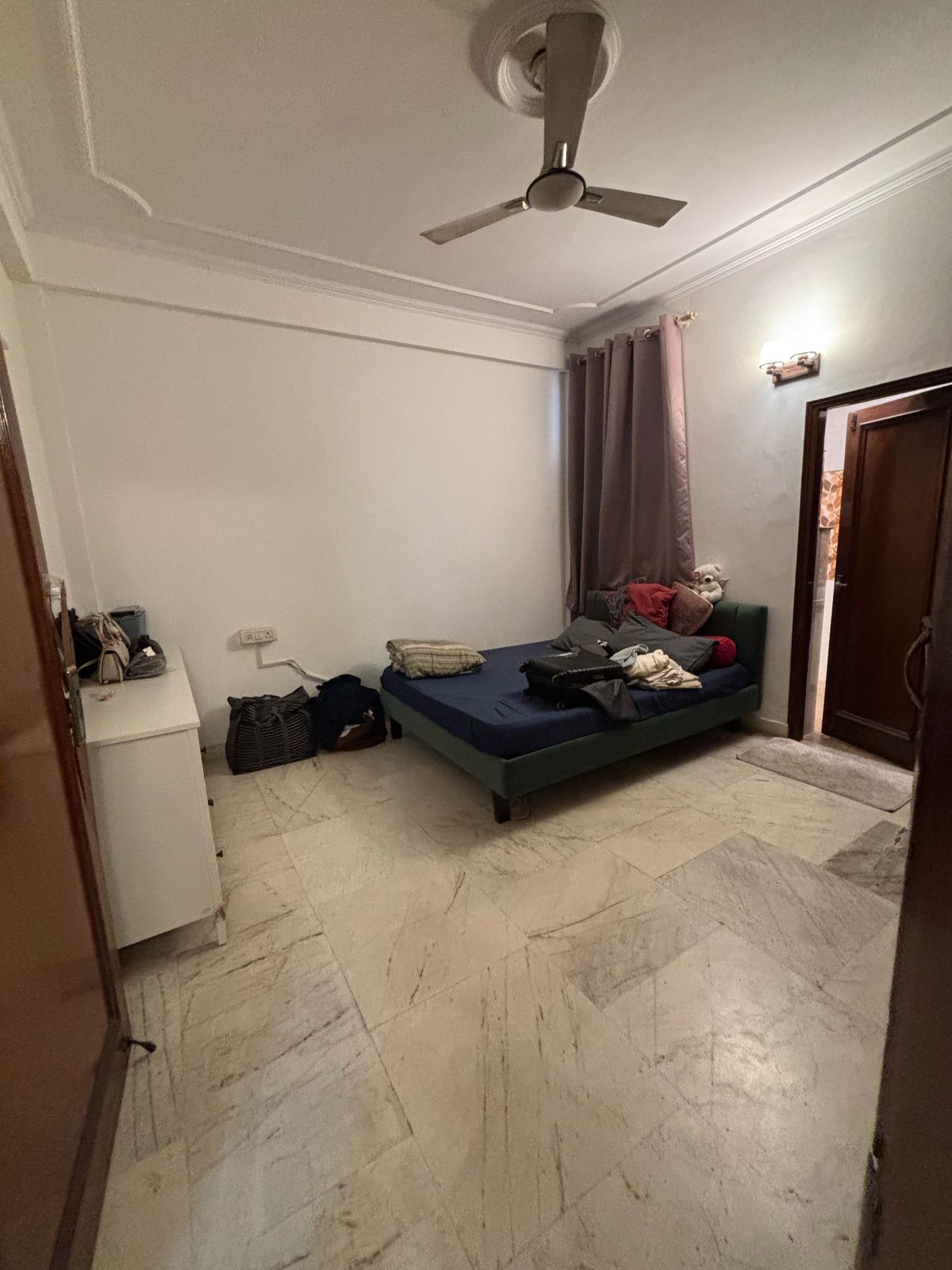 3 BHK Builder Floor For Rent in Nehru Enclave