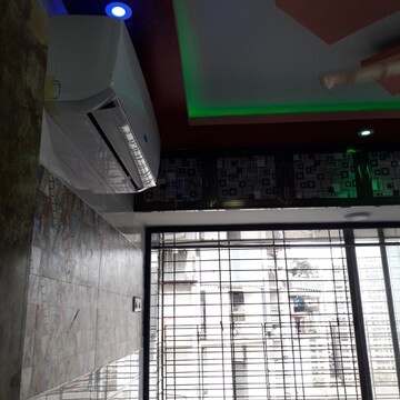 Room in 1 BHK Apartment at Mahalaxmi CHS Worli, Worli – for Rent