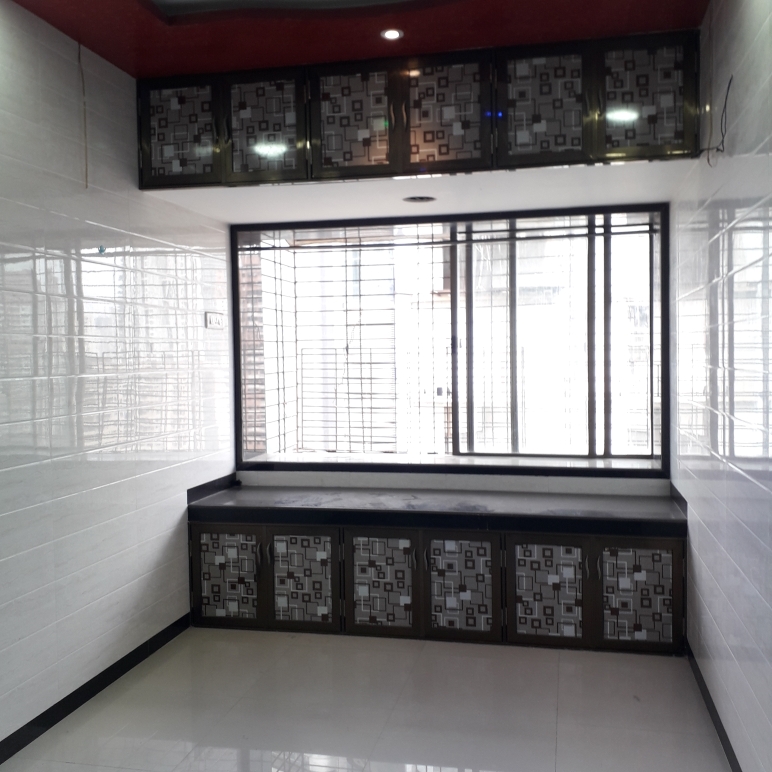 1 BHK 400 Sq.Ft. Apartment in Mahalaxmi CHS Worli