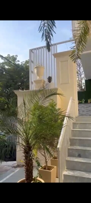 Balcony in 4 BHK Independent House at Greater Kailash I – for Rent