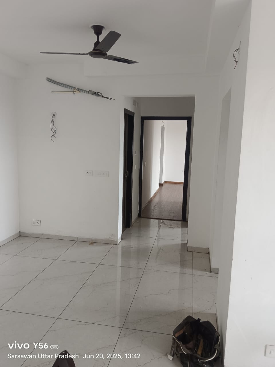 3.5 BHK + Servant Room Apartment For Rent in Rishita Manhattan