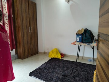 Bedroom in 2 BHK Builder Floor at Paryavaran Complex – for Rent