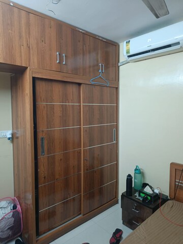 Furnished Amenities in 2 BHK Apartment at Veena Serenity, Chembur – for Rent
