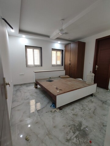 Room in 3 BHK Apartment at Boutique Residential Apartments G-88, Saket – for Rent
