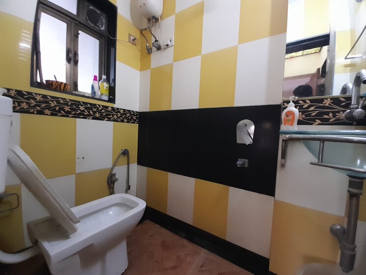 Master Bedroom, dheeraj-valley 2.5 Bedroom 1200 Sq.Ft. Apartment In Goregaon East Mumbai 8841961