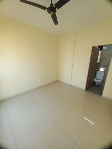 Room in 1 BHK Apartment at Godrej Nest Kandivali, Kandivali East – for Sale