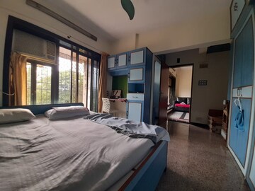 Bedroom in 3 BHK Apartment at Dheeraj Valley, Goregaon East – for Rent