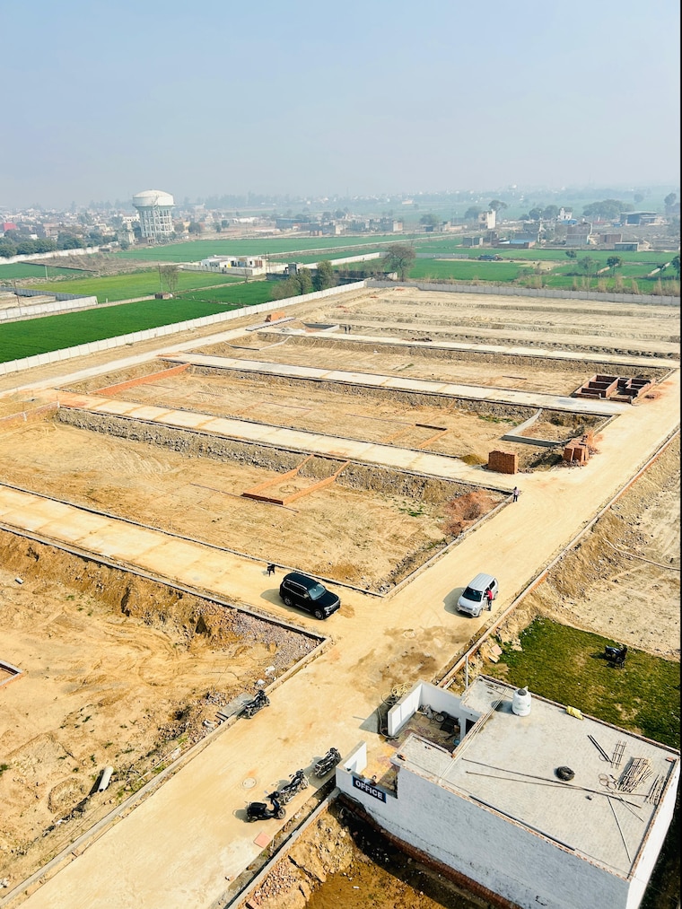 undefined, krishna-vihar-lal-kuan  108 Sq.Yd. Plot In Lal Kuan Ghaziabad 8841923