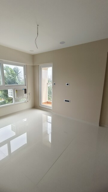 Room in 1 BHK Apartment at Raghav Nova, Kurla East – for Rent