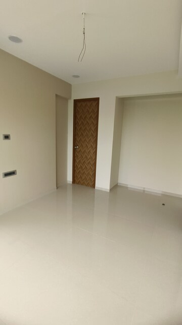 Room in 1 BHK Apartment at Raghav Nova, Kurla East – for Rent