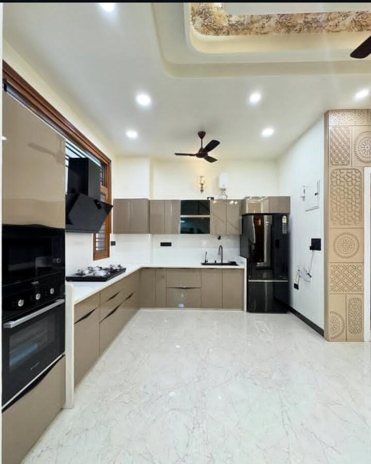 Kitchen, sector 39 3.5 Bedroom 3510 Sq.Ft. Builder Floor In Sector 39 Faridabad 8841932