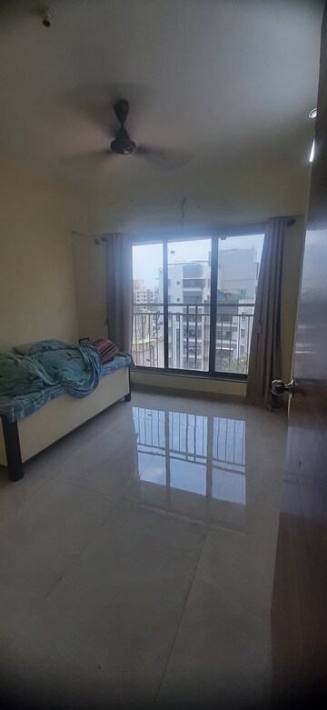 Room in 2 BHK Apartment at Elite Ashwini Elite, Chembur – for Rent