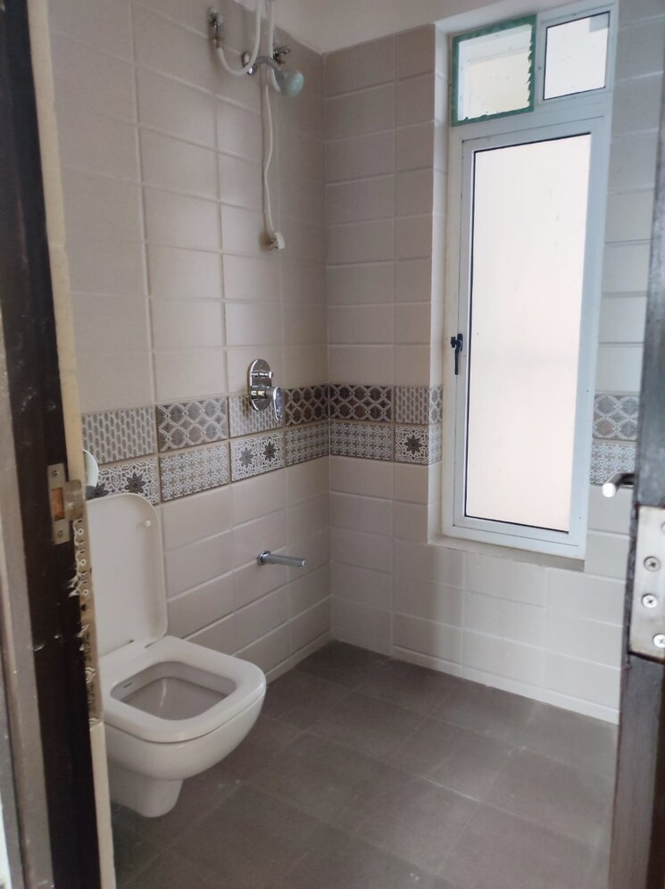Bathroom, marathon-nexzone 2 Bedroom 708 Sq.Ft. Apartment In New Panvel Navi Mumbai 8841943