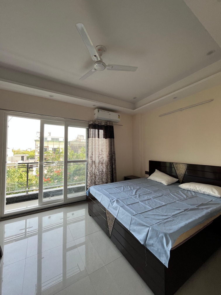 3 BHK Builder Floor For Sale in Sector 57