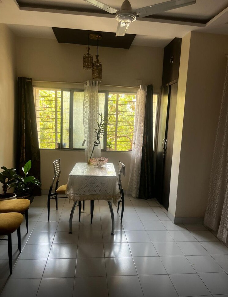 Living Room, vishrant-society 2 Bedroom 900 Sq.Ft. Apartment In Vishrantwadi Pune 8842100