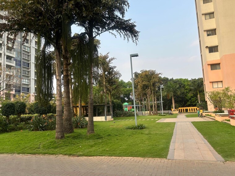 Garden, tata-aquila-heights 2.5 Bedroom 1685 Sq.Ft. Apartment In Jalahalli Bangalore 8842179