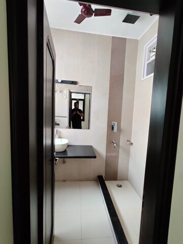 Bathroom in 3 BHK Builder Floor at Defence Colony – for Rent
