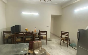 2 BHK Builder Floor For Rent in Malviya Nagar