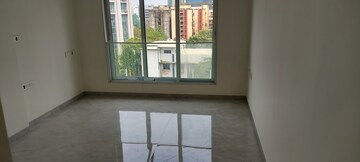 Room in 2 BHK Apartment at Nav Ratan CHS, Santacruz East – for Rent