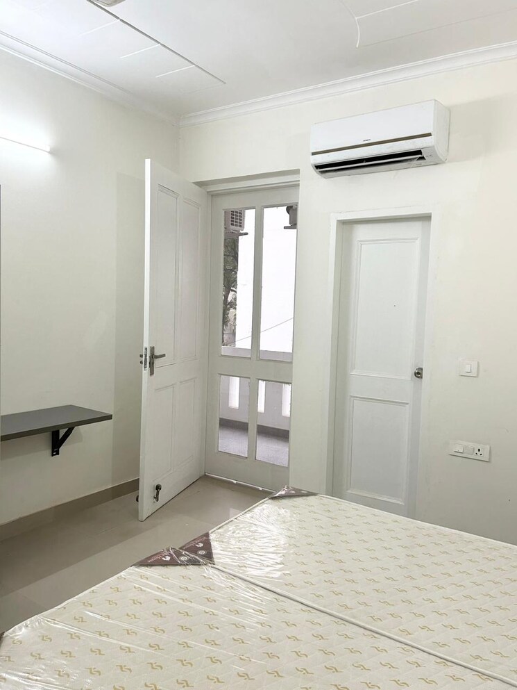 undefined, south city 1 3 Bedroom 180 Sq.Yd. Builder Floor In South City 1 Gurgaon 8842299