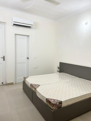 Bedroom in 3 BHK Builder Floor at South City 1 – for Rent