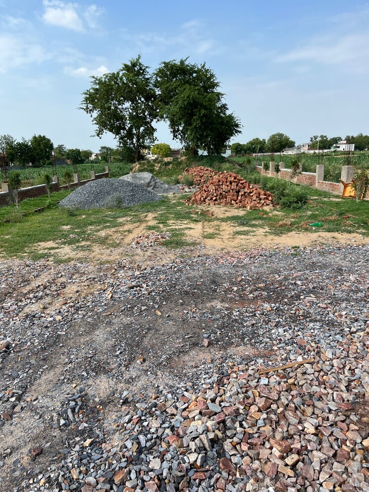 undefined, jewar  150 Sq.Yd. Plot In Jewar Greater Noida 8842246
