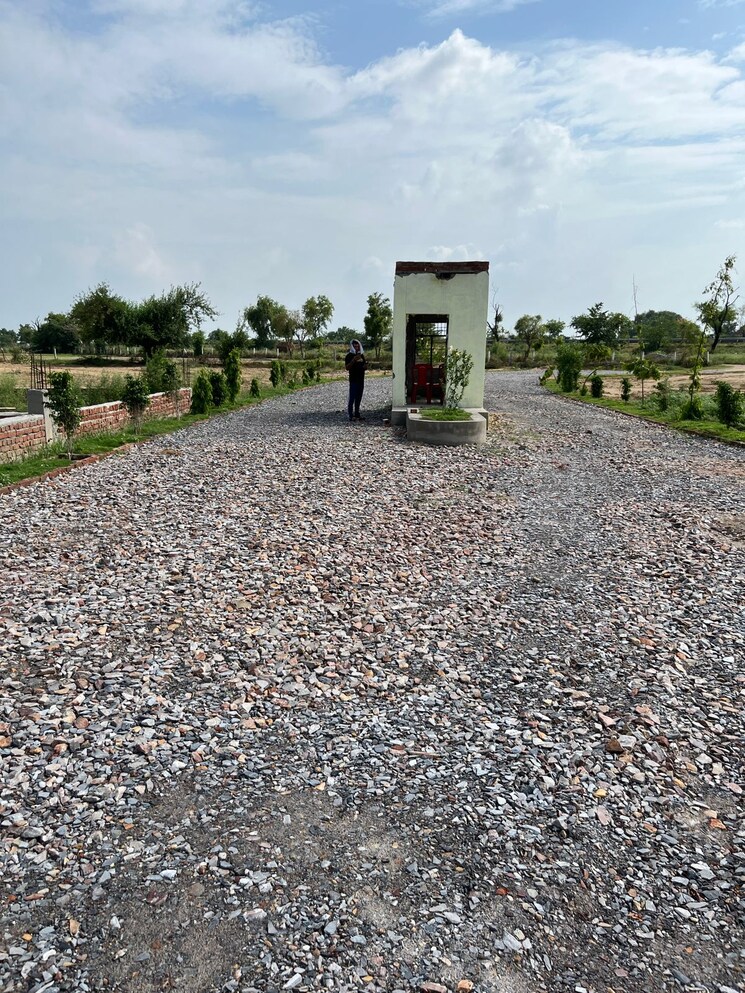 undefined, jewar  150 Sq.Yd. Plot In Jewar Greater Noida 8842246