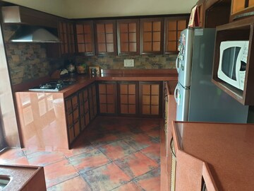Bedroom in 3 BHK Apartment at Sher E Punjab, Andheri East – for Rent
