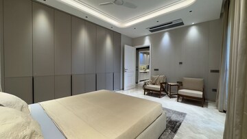 Bedroom in 4 BHK Apartment at Safdarjung Enclave – for Rent