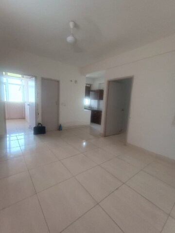 Living Room in 4 BHK Apartment at Sarvome Shree Homes, Sector 45 – for Rent