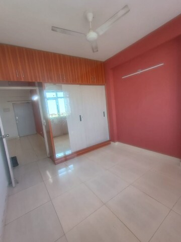 4 BHK Apartment For Rent in Sarvome Shree Homes, Sector 45