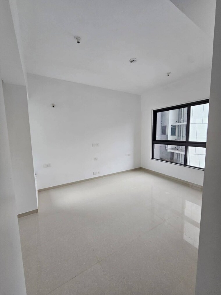 Master Bedroom, kalpataru-immensa 3 Bedroom 957 Sq.Ft. Apartment In Kolshet Road Thane 8842306