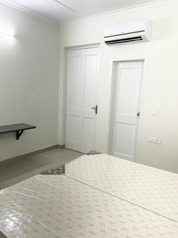 Building Lobby in 2 BHK Builder Floor at South City 1 – for Rent