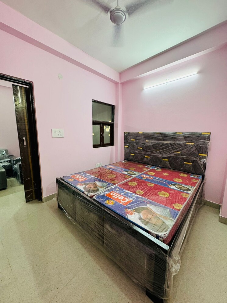 Bedroom, saket 1.5 Bedroom 600 Sq.Ft. Builder Floor In Saket Delhi 8842326